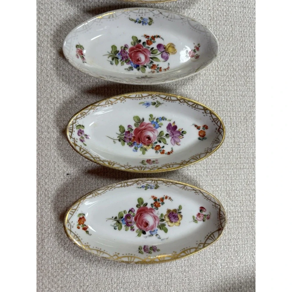 Vintage Dresden Handmalerei Porcelain Oval Open Salts Nut Dishes Hand Painted⁠ 4